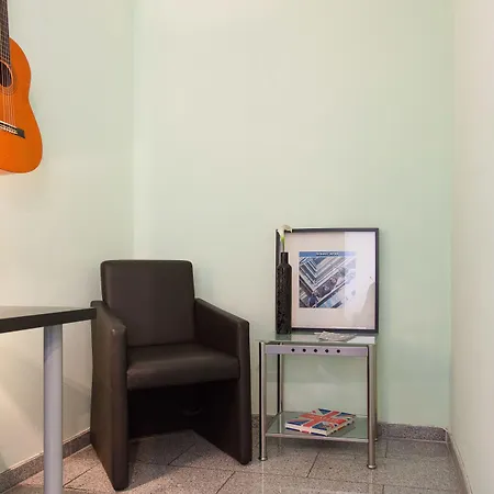 Art Koerschen Otel