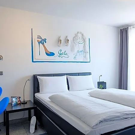 Art Koerschen 3*